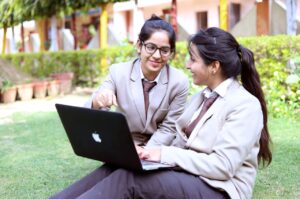 Best BBA College in Greater Noida